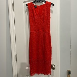 Bebe red lace midi dress XS euc